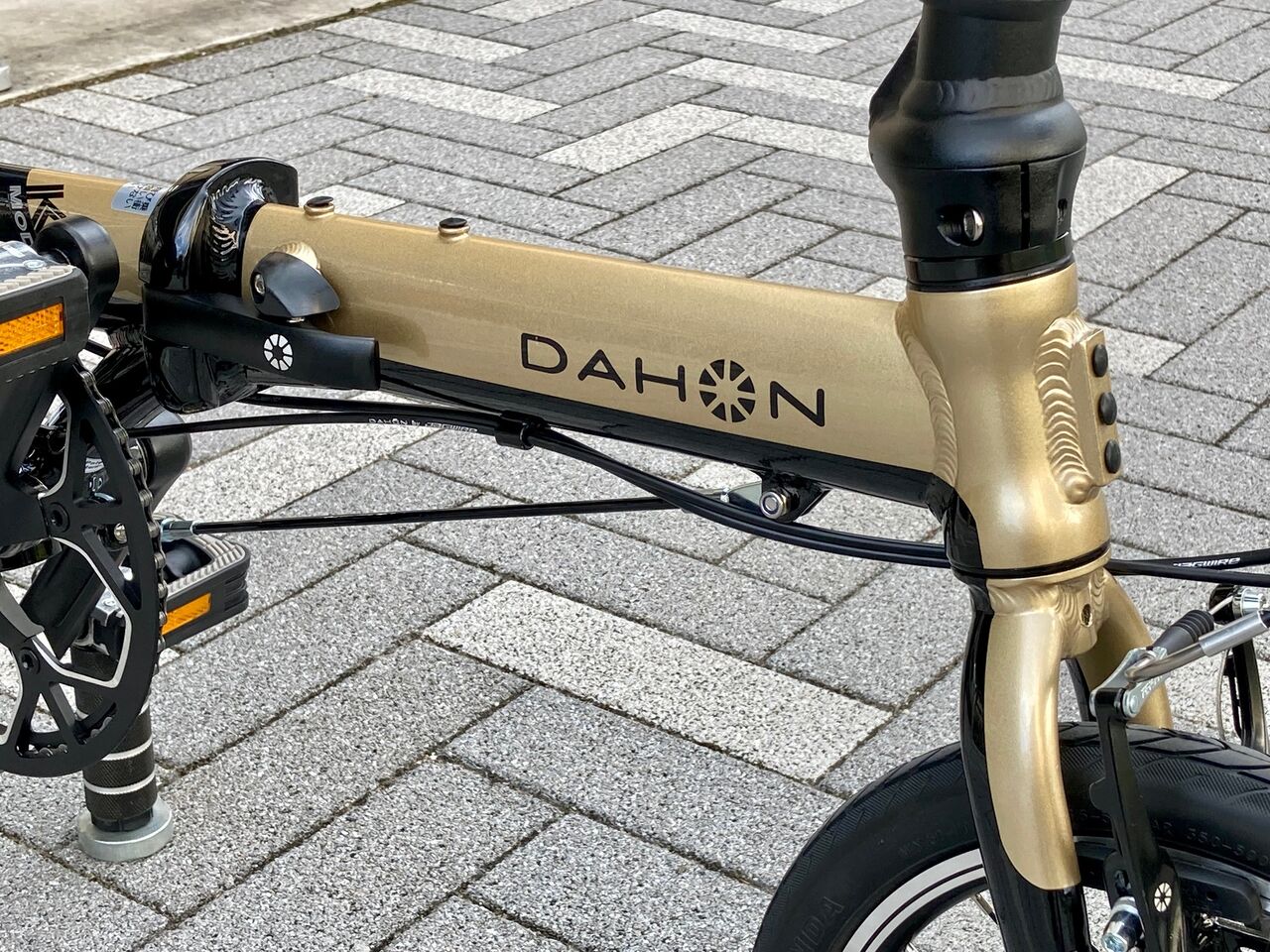 新色】DAHON K3 シャンパン入荷!! : LORO CYCLE WORKS 新色】DAHON K3 シャンパン入荷!! : LORO CYCLE WORKS