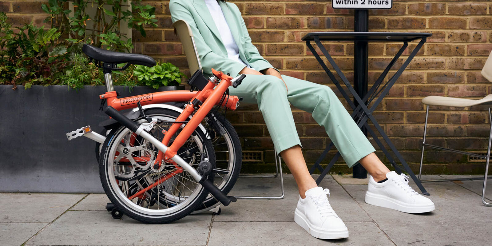 ブロンプトンという折りたたみ自転車のご紹介。 : LORO CYCLE WORKS ブロンプトンという折りたたみ自転車のご紹介。 : LORO CYCLE WORKS