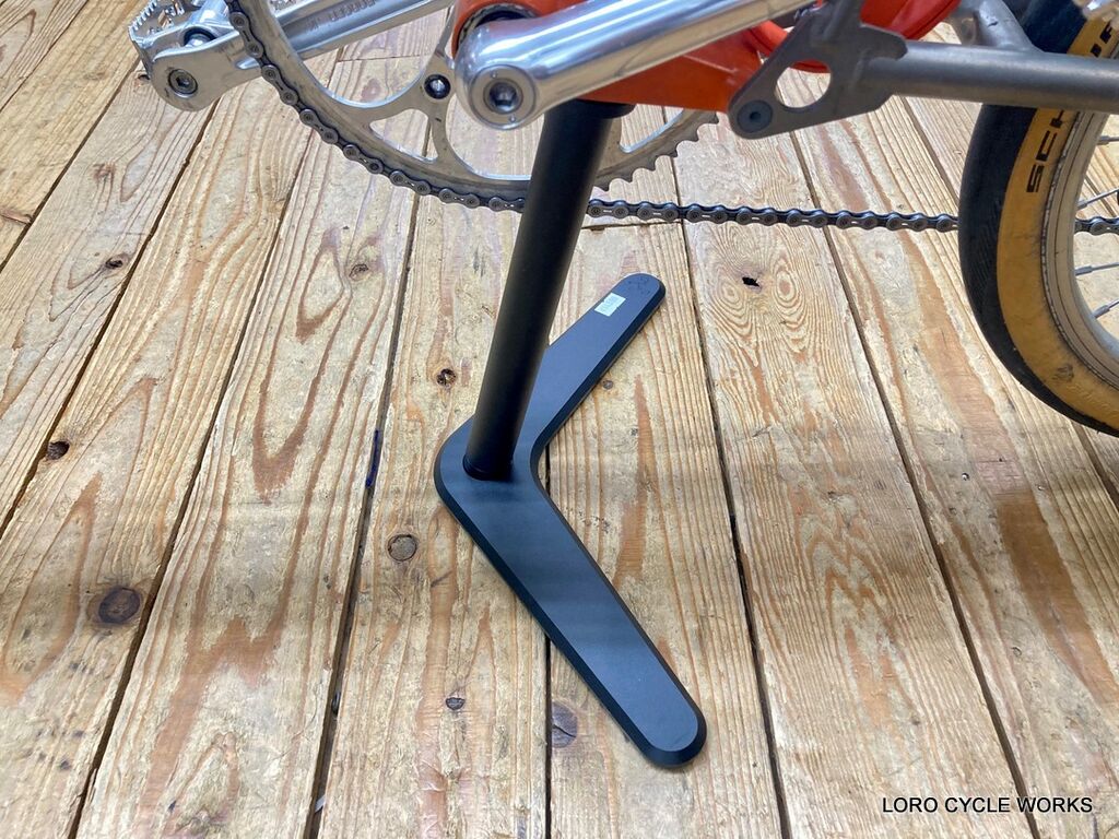 BROMPTONメンテナンススタンドの決定版が再入荷! : LORO CYCLE BROMPTONメンテナンススタンドの決定版が再入荷! : LORO CYCLE
