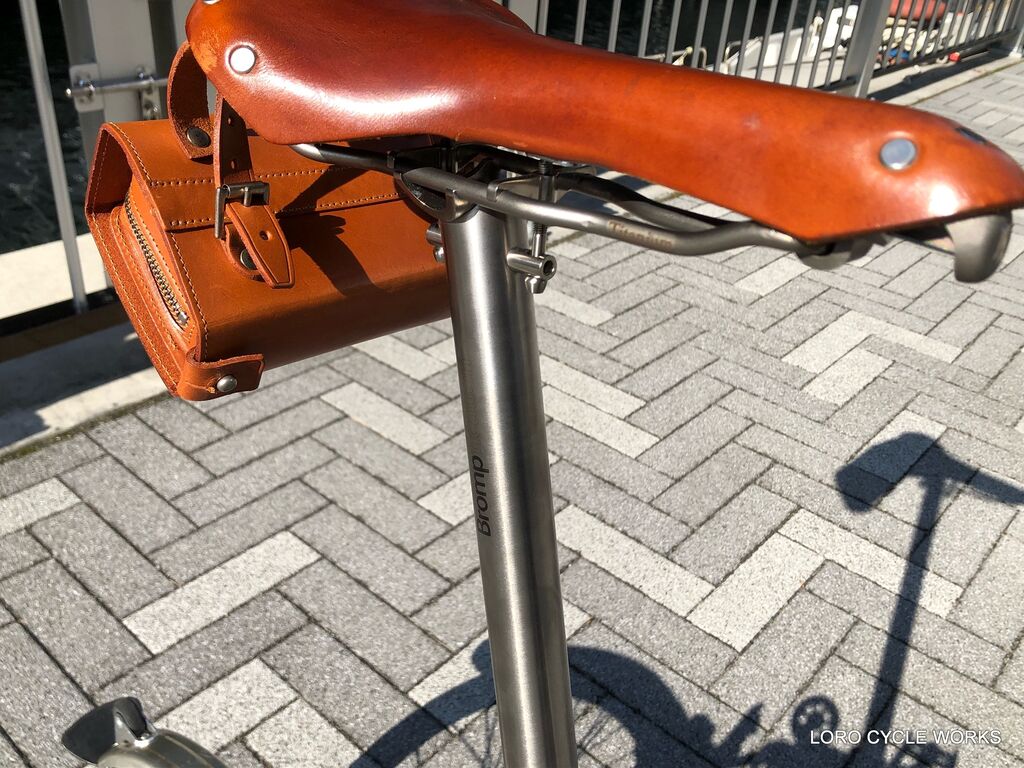 今年最後のイケてるクラシックBROMPTON : LORO CYCLE WORKS