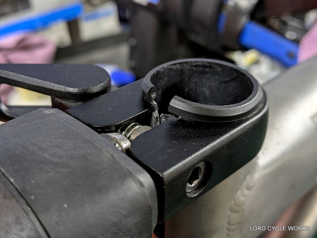 もしかしたら日本初？BROMPTON T Line シートスリーブ交換 : LORO