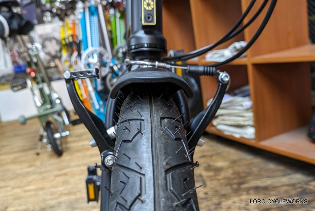 DAHON BOARDWALK W8に泥除けを装着してご納車しました。 : LORO CYCLE