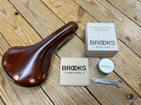 新古品 革サドル Slik レザーサドルのメンテナンス＆ケアしてますか？ : LORO CYCLE WORKS