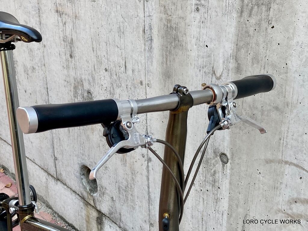 BROMPTON New York Edition をカスタムさせて頂きました