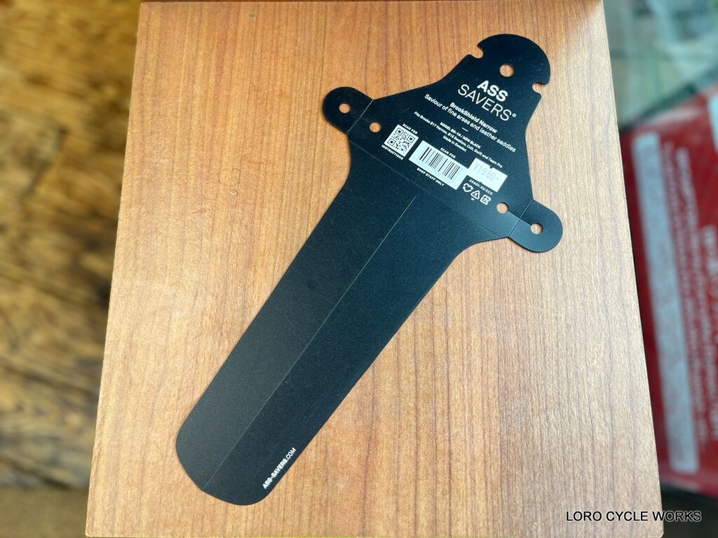 スウェーデン発！BROOKSサドル専用フェンダー「ASS SAVERS」のご紹介