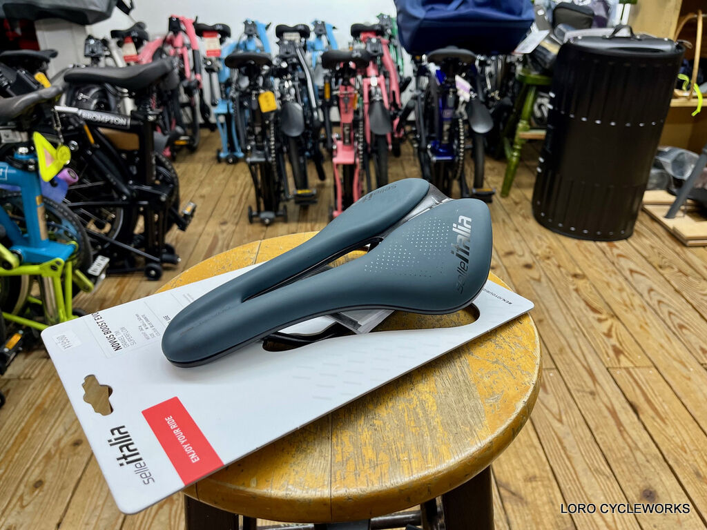 グラベル向けサドルが入荷しました！ : LORO CYCLE WORKS