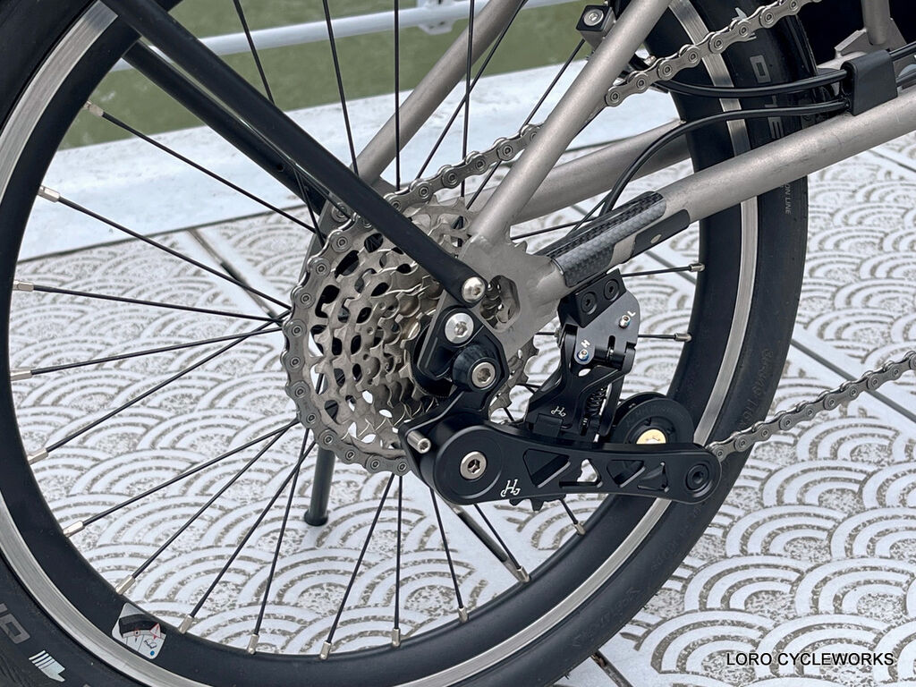 Brompton T Line を外装7段変速カスタム致しました！ : LORO CYCLE WORKS