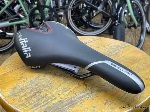 selle ITALIA SLR TMのご紹介。 : LORO CYCLE WORKS