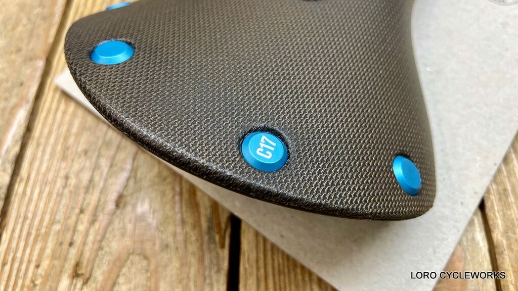 CHRIS KING x BROOKS C17 CARVED SPLUSH 入荷！！ : LORO CYCLE WORKS