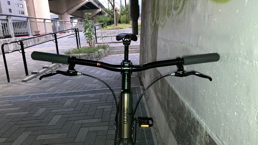 Tern Surge Unoをトレンディなハンドルにカスタム致しました！ : LORO