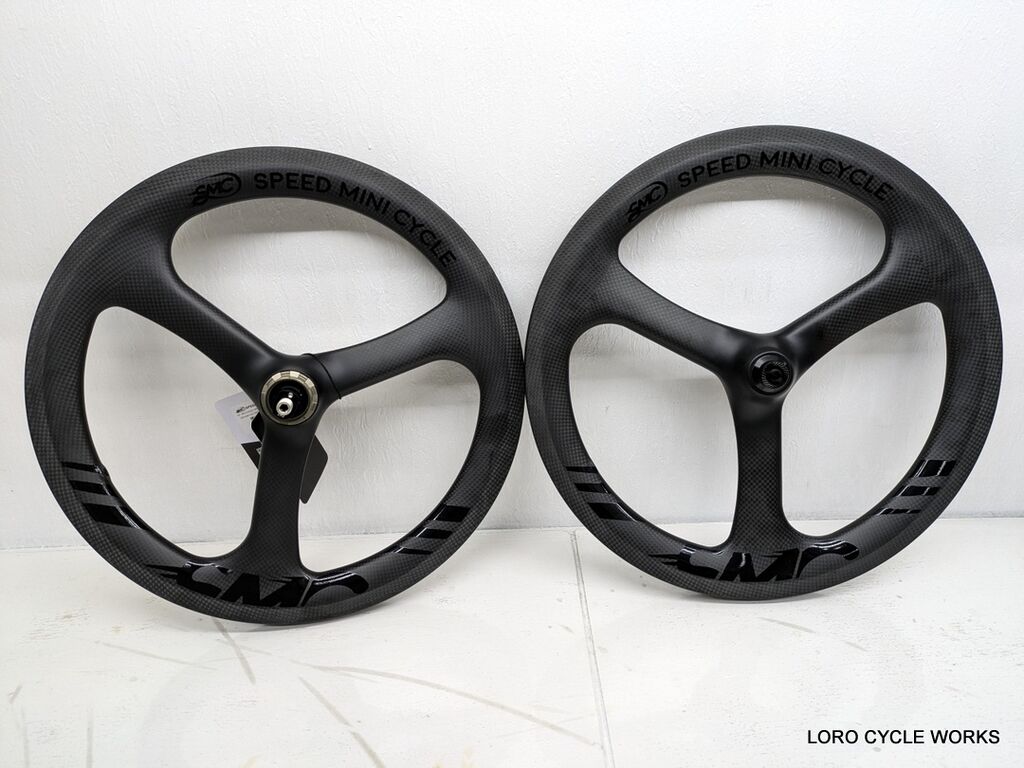 SMC GOVAN TW2 (16”TRI-SPOKE Carbon Wheel) 3/4 speed : LORO SMC GOVAN TW2 (16”TRI-SPOKE Carbon Wheel) 3/4 speed : LORO