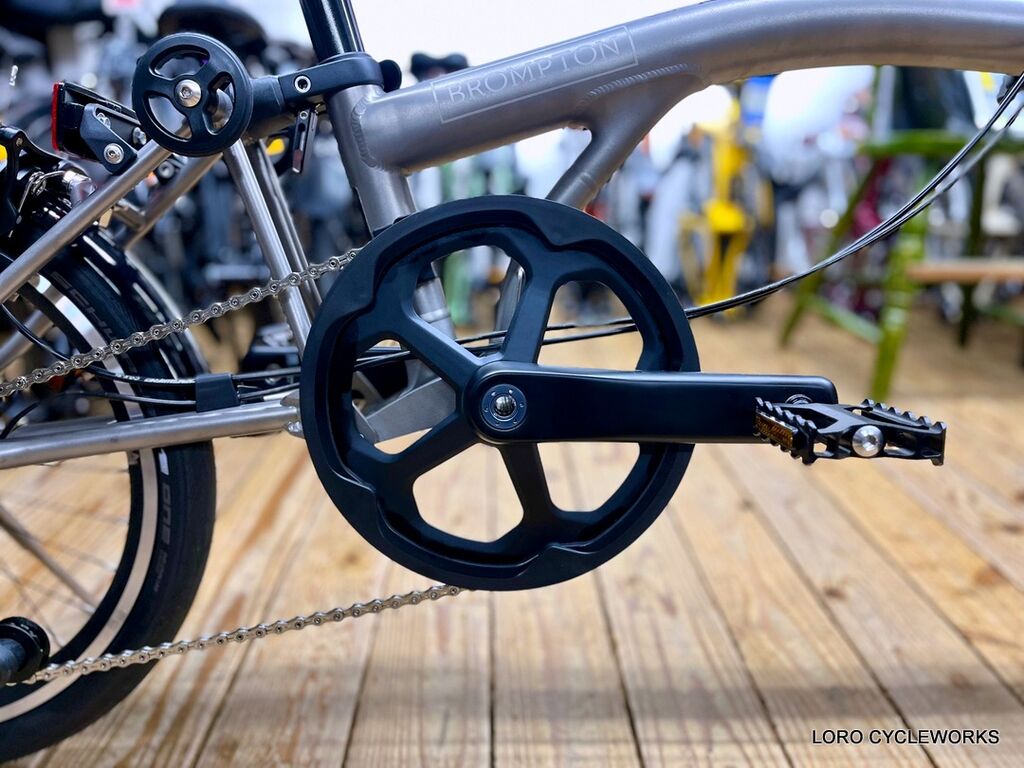 BROMPTON Super Light Carbon クランクのご紹介 : LORO CYCLE WORKS BROMPTON Super Light Carbon クランクのご紹介 : LORO CYCLE WORKS