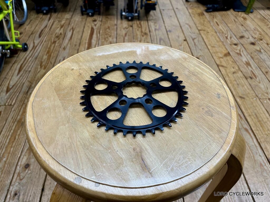 White Ind.】12速モデルに最適なコンパクトギアをが入荷しました