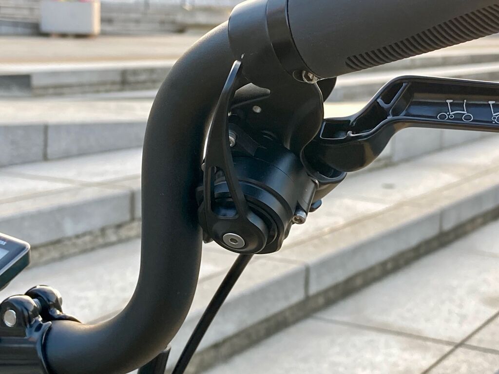 ブロンプトンを外装5段変速カスタムいたしました! : LORO CYCLE ブロンプトンを外装5段変速カスタムいたしました! : LORO CYCLE
