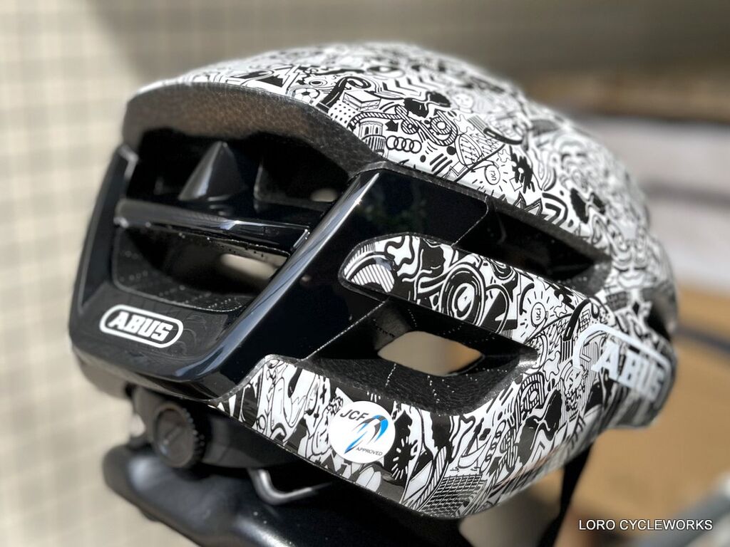 Led Helmet [SP-018] R 108 Flowers English Version Takashi