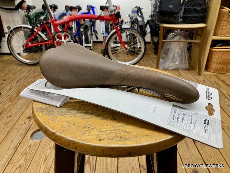 軽量化一押しイタリアンメイドレザーサドルのご紹介！ : LORO