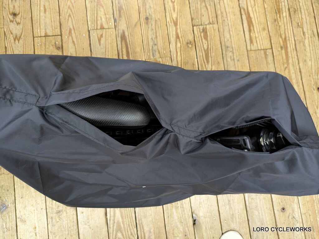 リンプロジェクトからフレーム内に収納できる輪行袋が登場しました