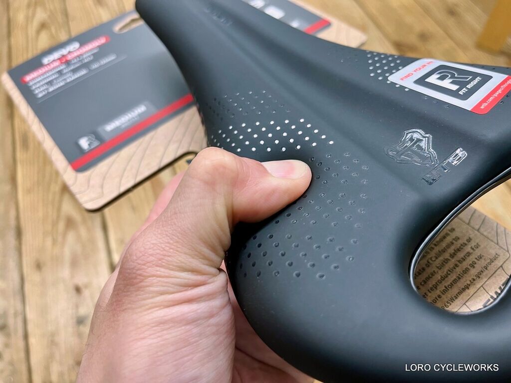 折りたたみ自転車に最適な面白いサドルが再入荷しました！！ : LORO