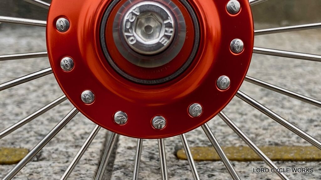 限定復刻のPhil Woodオレンジハブでストックホイールを組みました