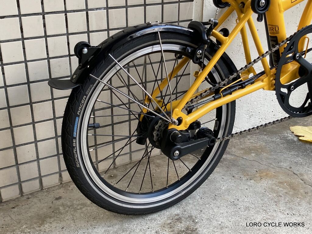 バンブルビーイエローのブロンプトンをストリートにカスタムさせて頂き