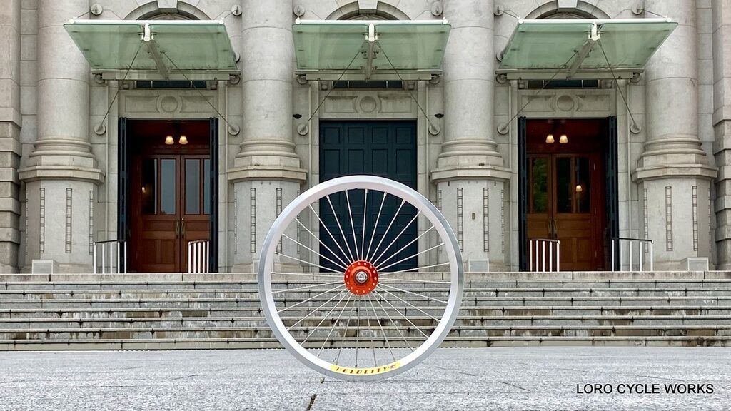 限定復刻のPhil Woodオレンジハブでストックホイールを組みました