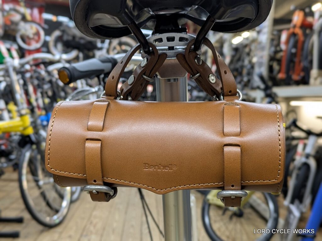 BROMPTONとCarry Meのこのモデル、色似てるね！ : LORO CYCLE WORKS