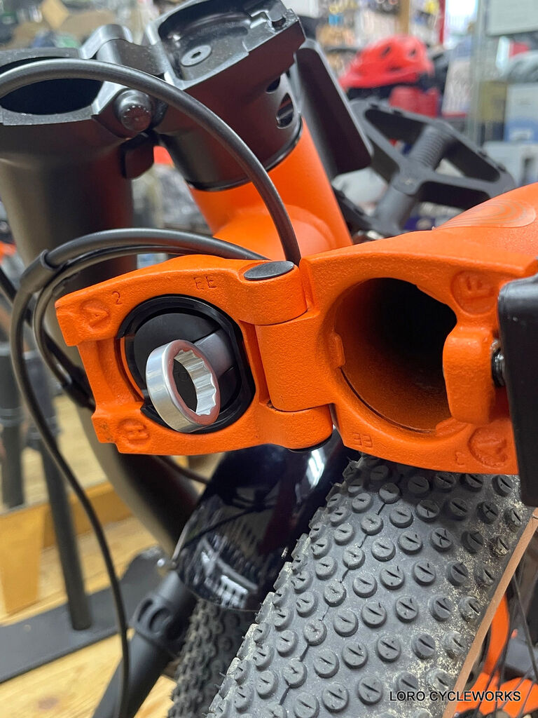 G Line 新アイテム登場 : LORO CYCLE WORKS