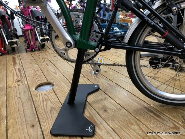 BROMPTON オススメディスプレイスタンド : LORO CYCLE WORKS BROMPTON オススメディスプレイスタンド : LORO CYCLE WORKS
