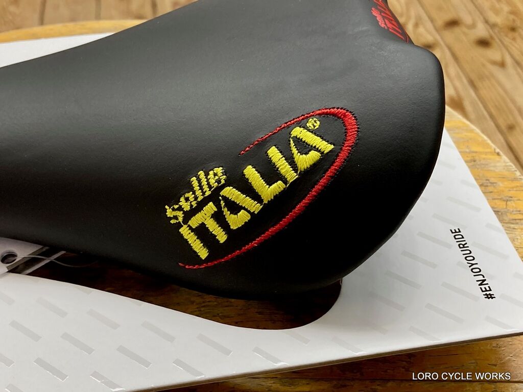 Selle Italia FLITE 1990 NJS 刺繍モデルのご紹介。 : LORO Selle Italia FLITE 1990 NJS 刺繍モデルのご紹介。 : LORO