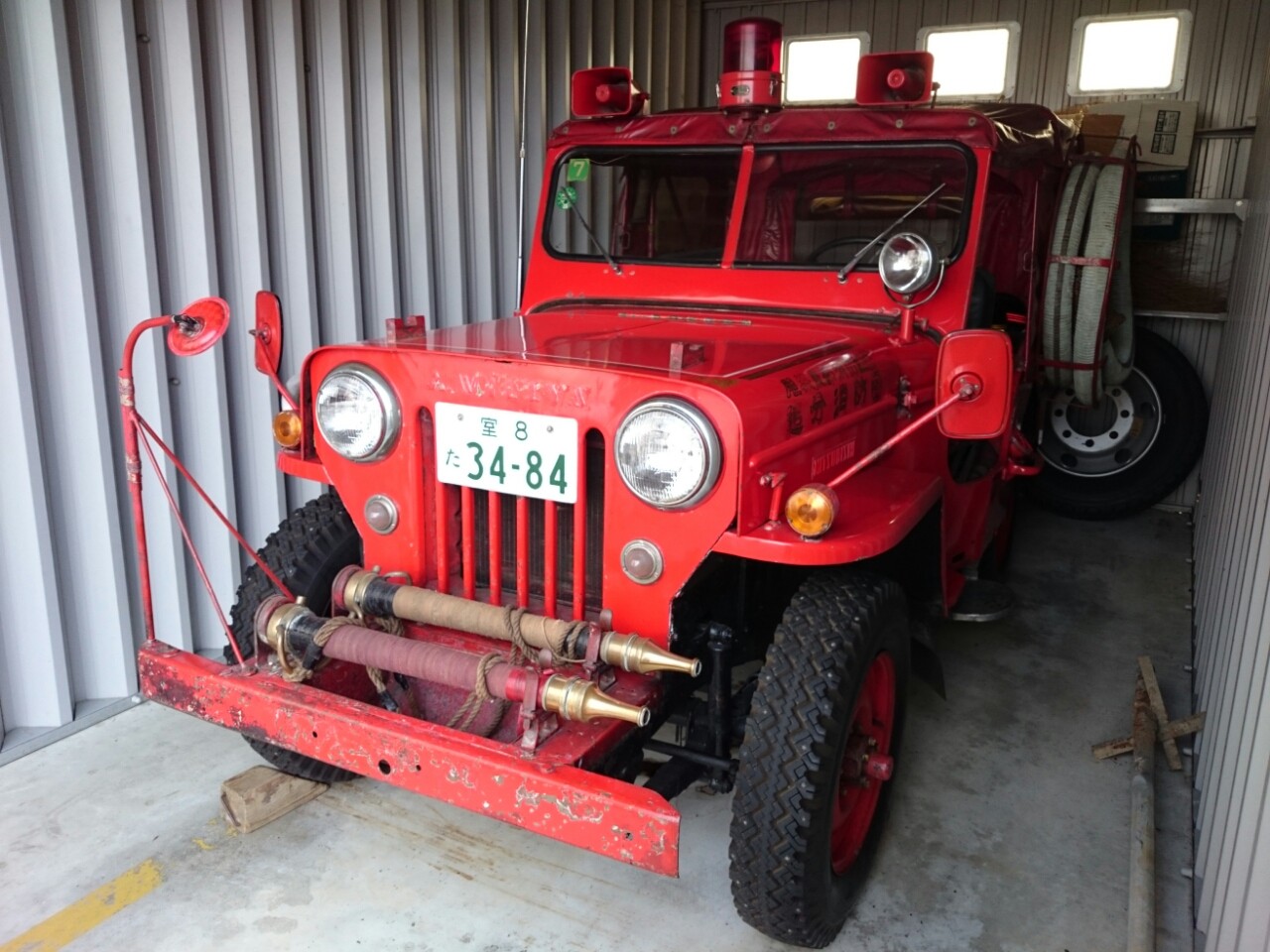 消防車Jeepに取り付けてたサイレン