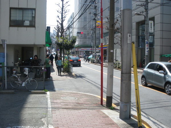 暗渠ハンター 目黒川付近のコネタ 野沢通りから墓地裏通って蛇崩川 毎日暗活 暗渠ハンター 旧 東京peeling