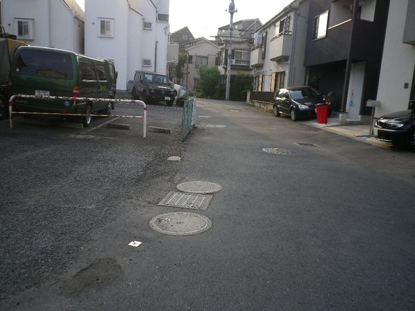 暗渠ハンター 日曜の夕方がよく似合う蛇崩川 世田谷公園支流 でももとは軍事排水 毎日暗活 暗渠ハンター 旧 東京peeling