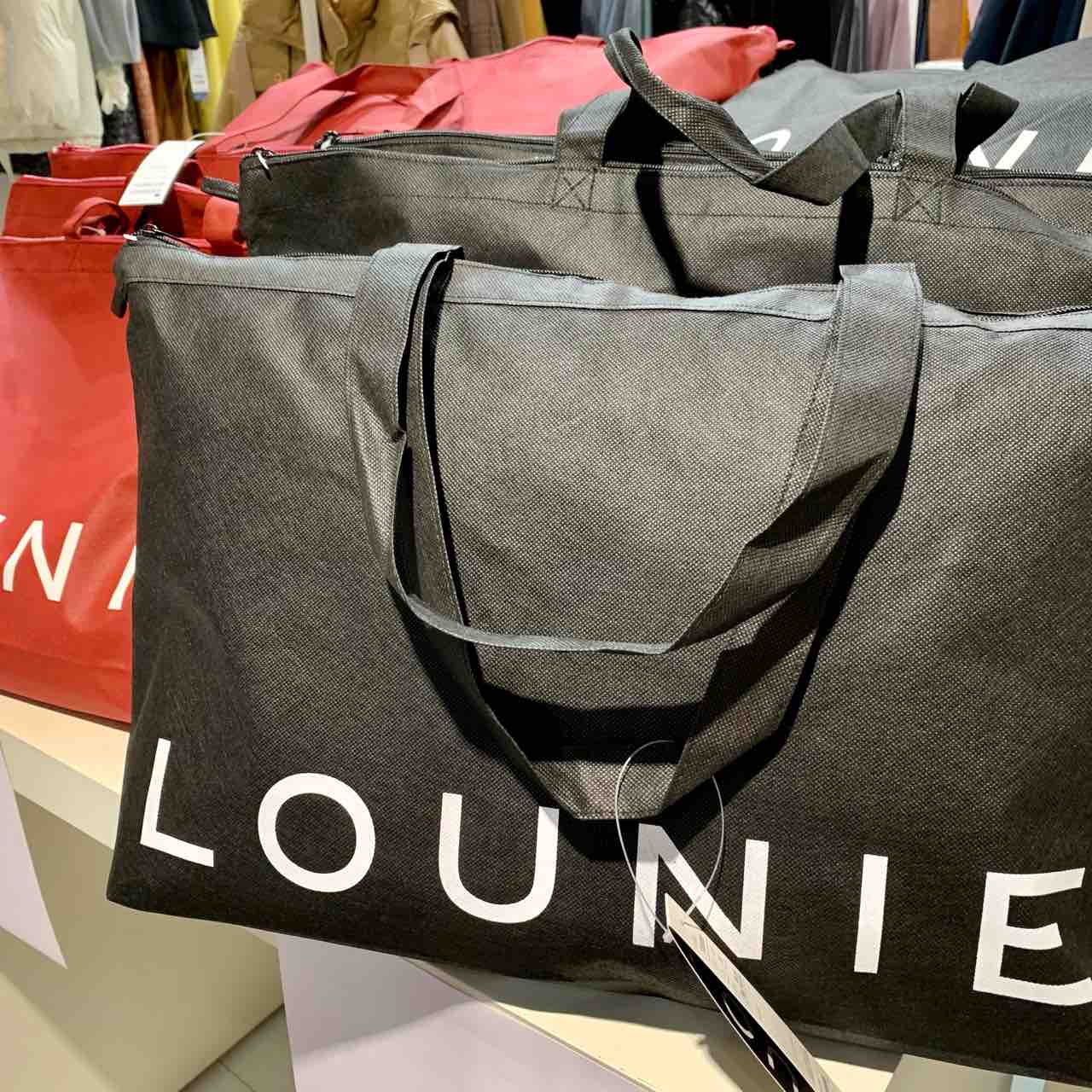 初売りです ｌｏｕｎｉｅ アミュプラザ長崎