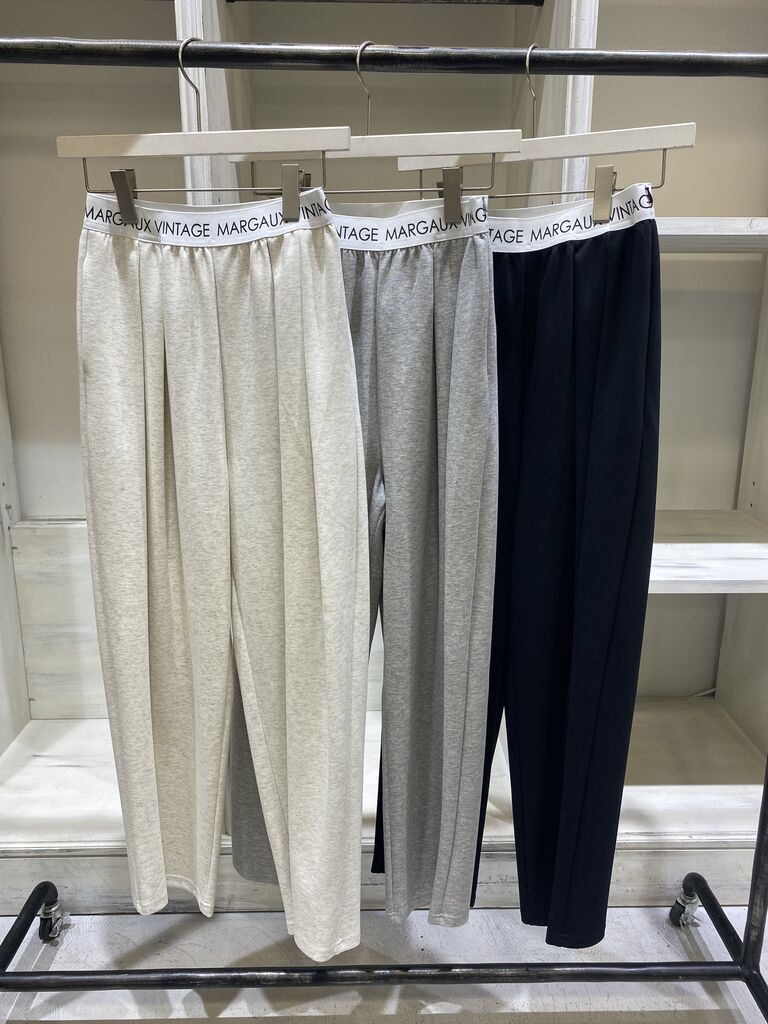 MARGAUX vintage（マルゴーヴィンテージ）』ロゴウエストゴムタック