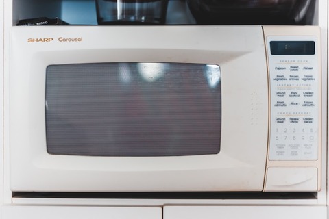 erik-mclean-WtxE9xb0vQU-unsplash