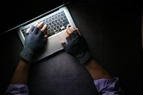 【訃報】ハッキングで881億円が盗まれる