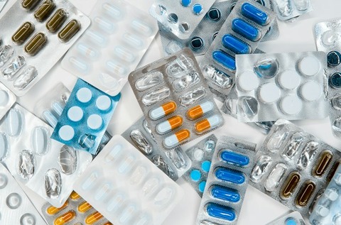 薬剤師さん、カスハラに会いやすく後悔率も高くなっている