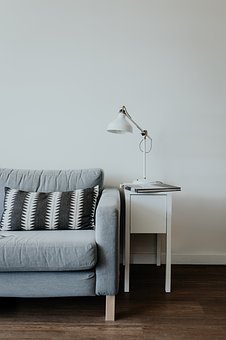 living-2882718__340