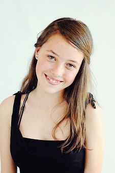 teenager-775053__340