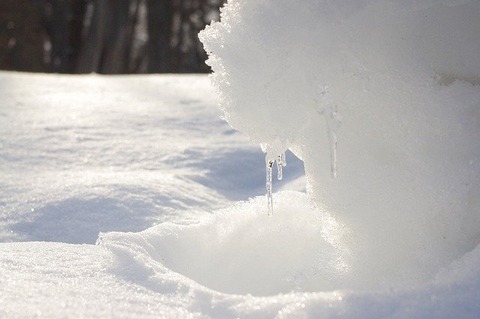 icicles-gcc05d885d_640