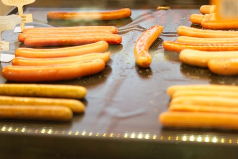 ウインナーは焼いて塩コショウでうまい