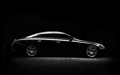 車って黒がいちばんかっこよくない？