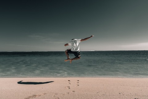 nicolas-i-VueruYmULiw-unsplash