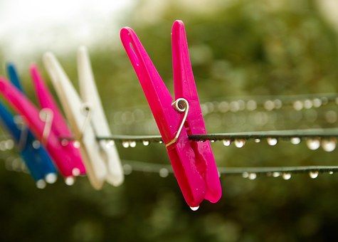 pins-laundry-541718__340