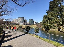 「皇居ラン」とかいう承認欲求の塊…