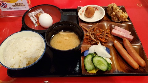 【画像】俺の一周だけ朝食バイキング