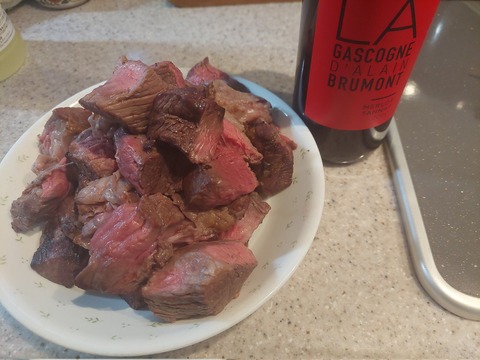 【画像あり】ステーキを魚焼きで焼かないやつ見下してるわｗｗｗｗｗｗｗｗｗｗｗｗｗｗｗｗ