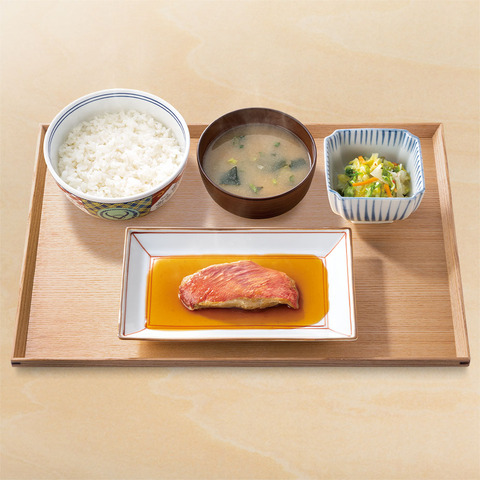 【朗報】吉野家、金目鯛の煮付け定食を販売してしまう