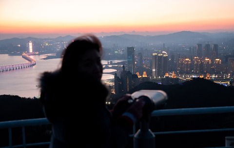 【悲報】中国さん、結婚化債女なるものが流行してしまう