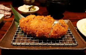 揚げ物にタルタルソース←わかる　揚げ物に塩←まあわかる